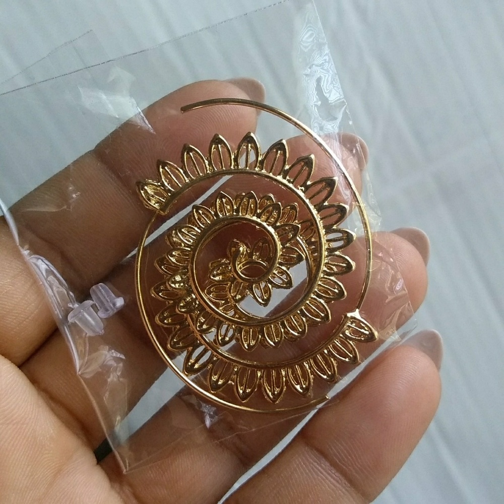 Boho Spiral Hoop Gold Leaf Earrings - Picture 8 of 8